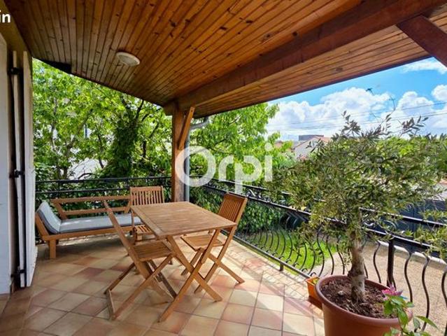 Maison 6 pièces 158 m²