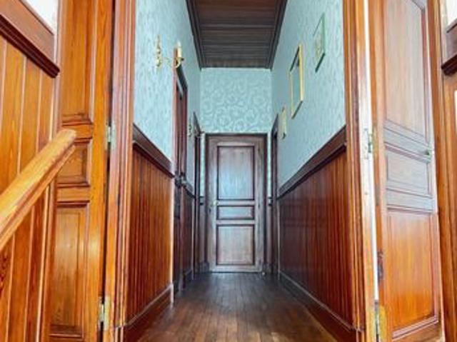 Maison 6 pièces 158 m²