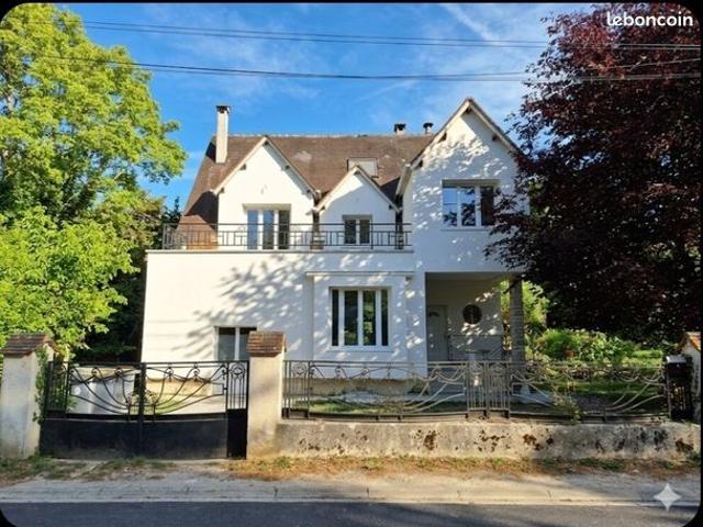 Maison 6 pièces 158 m²