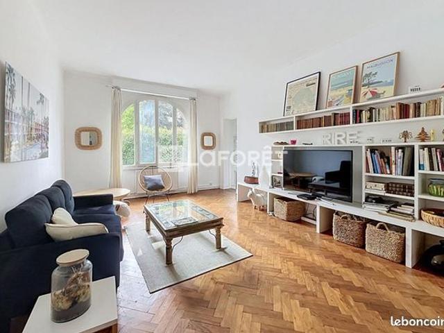 Maison 6 pièces 158 m²