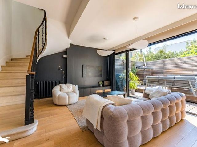 Maison 6 pièces 158 m²