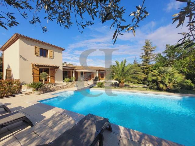 Maison 6 pièces 158 m²