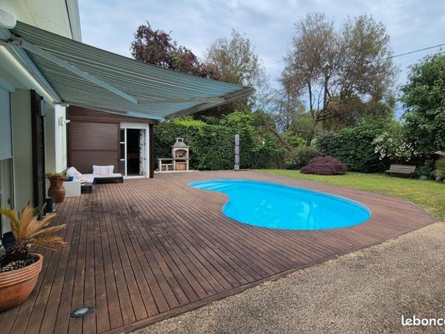 Maison 6 pièces 158 m²