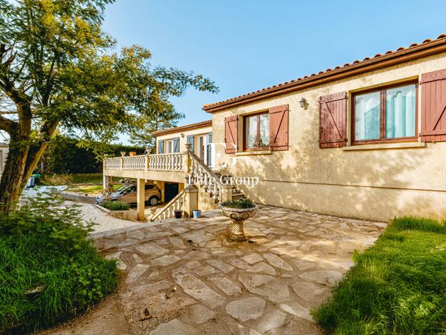 Maison 6 pièces 158 m²