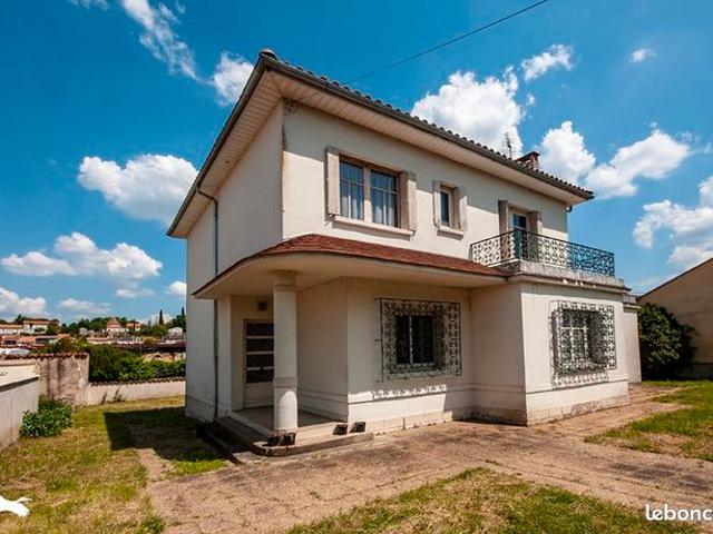 Maison 6 pièces 158 m²