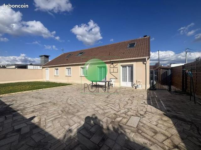 Maison 6 pièces 158 m²