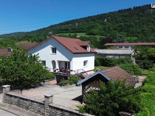 Maison 6 pièces 158 m²
