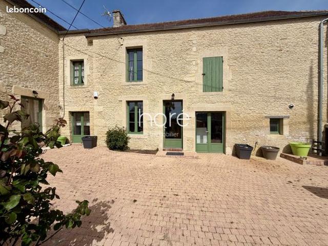 Propriété 6 pièces 158 m²