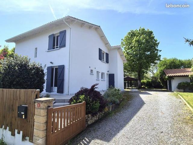 Maison 6 pièces 158 m²