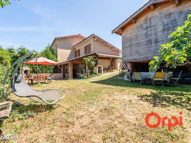 Maison 6 pièces 158 m²