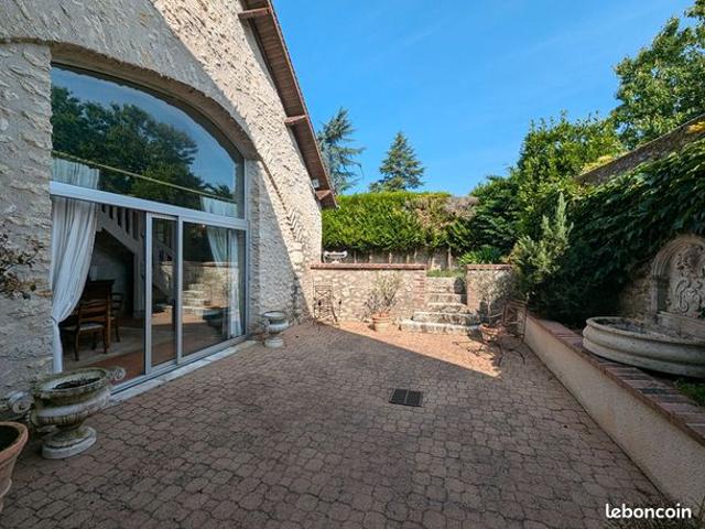 Maison 6 pièces 158 m²