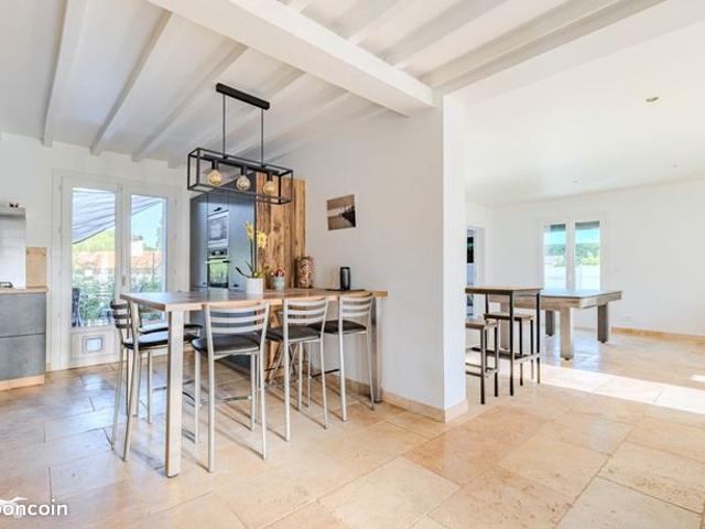 Maison 6 pièces 158 m²