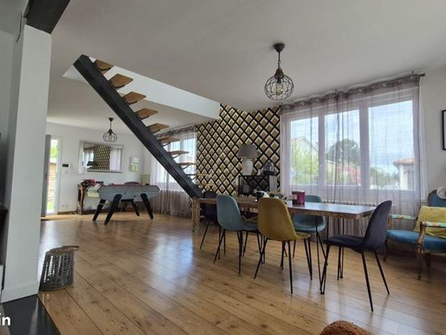 Maison 6 pièces 158 m²
