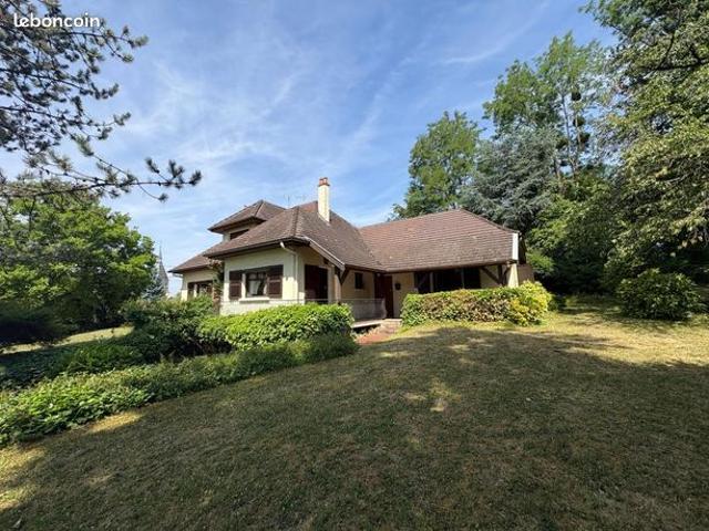 Maison 6 pièces 158 m²