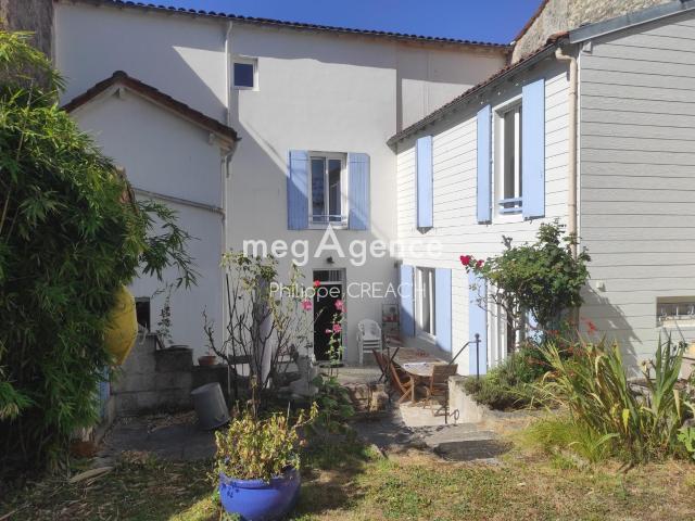 Maison 6 pièces 158 m²
