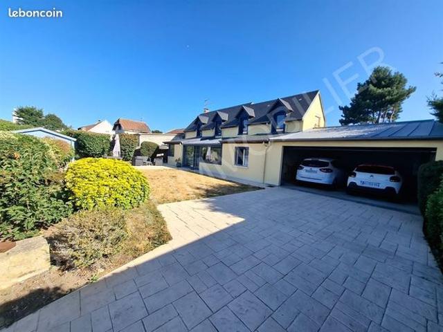 Maison 6 pièces 158 m²