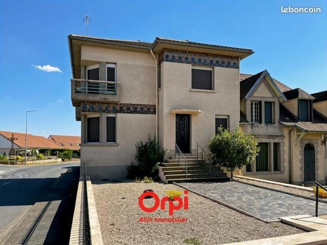 Maison 6 pièces 158 m²