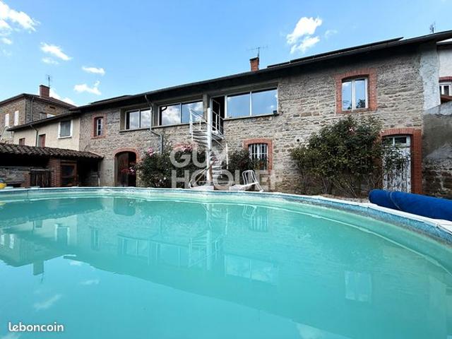 Maison 6 pièces 158 m²