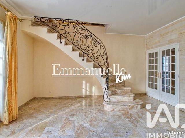 Maison 6 pièces 158 m²