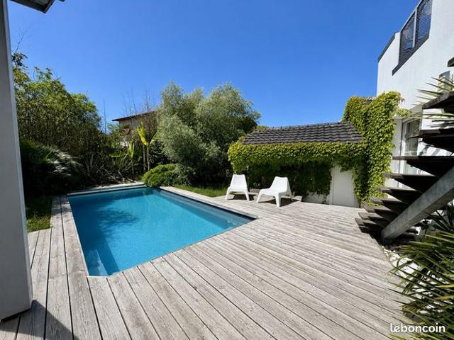 Maison 6 pièces 158 m²