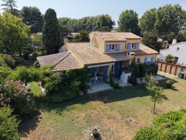 Maison 6 pièces 158 m²