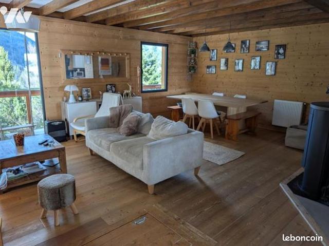 Maison 6 pièces 158 m²