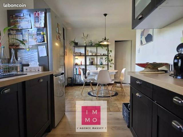 Maison 6 pièces 158 m²