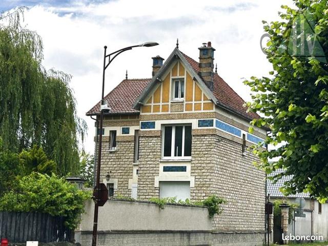 Maison 6 pièces 158 m²