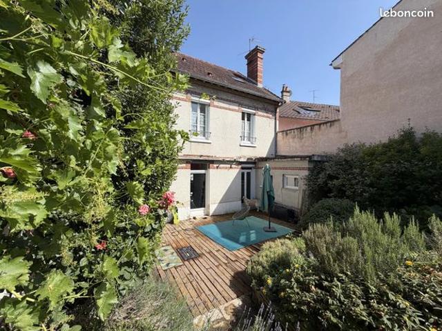 Maison 6 pièces 159 m²