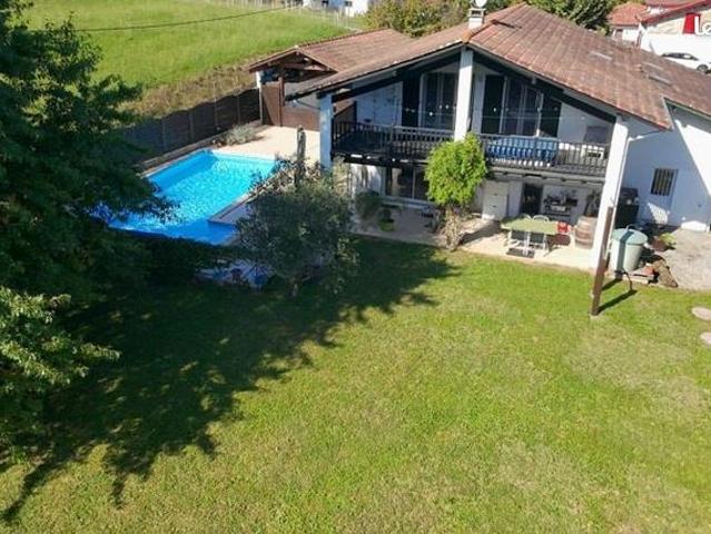 Maison 6 pièces 159 m²