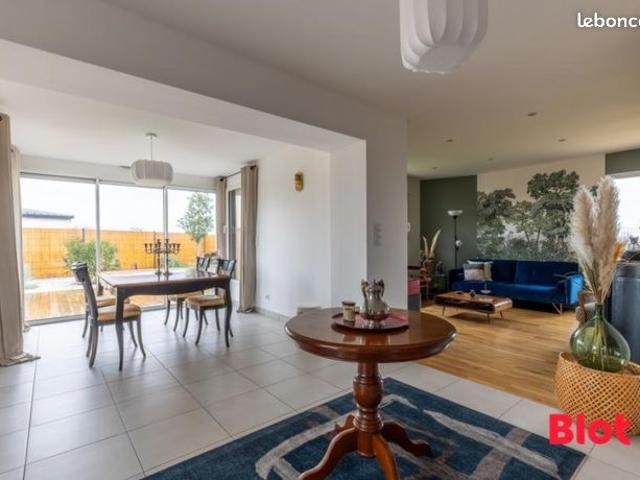 Maison 6 pièces 159 m²