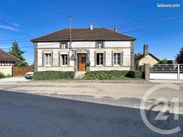 Maison 6 pièces 159 m²