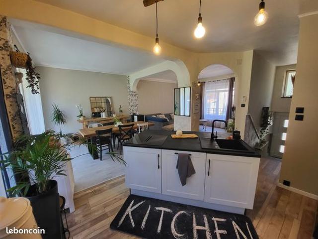 Maison 6 pièces 159 m²