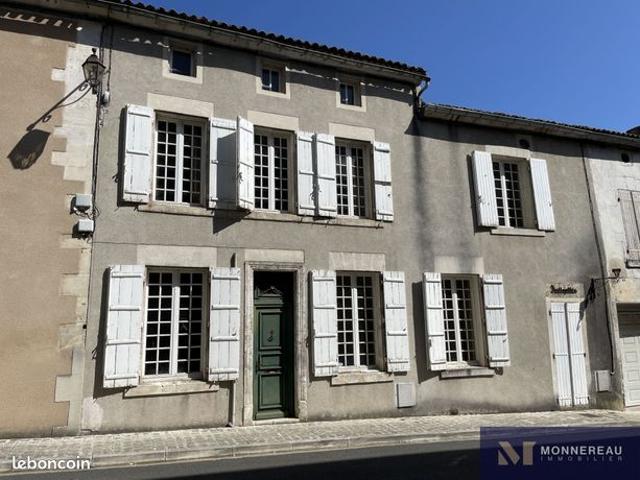 Maison 6 pièces 159 m²
