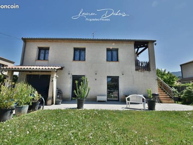 Maison 6 pièces 159 m²