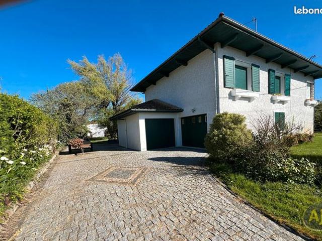 Maison 6 pièces 159 m²