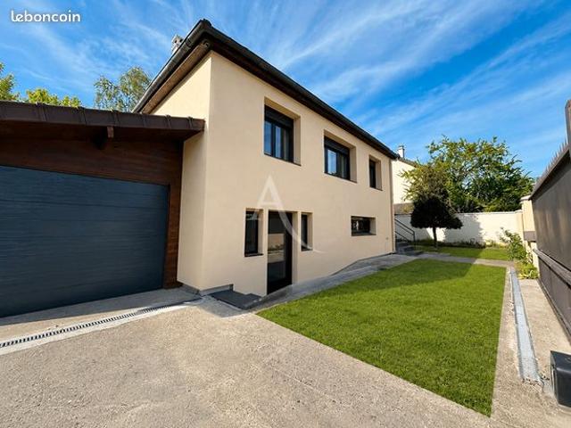 Maison 6 pièces 159 m²