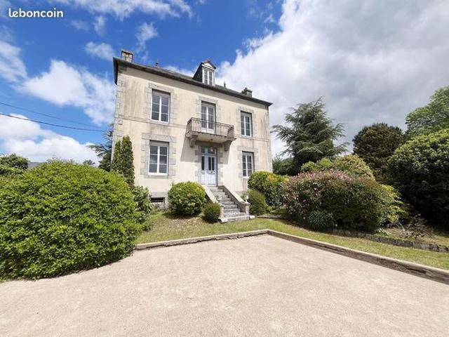 Maison 6 pièces 159 m²