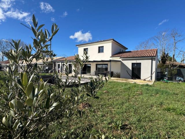 Maison 6 pièces 159 m²