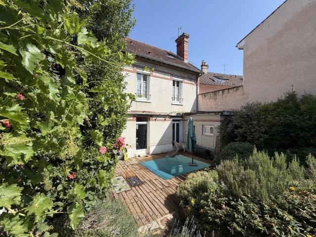 Maison 6 pièces 159 m²