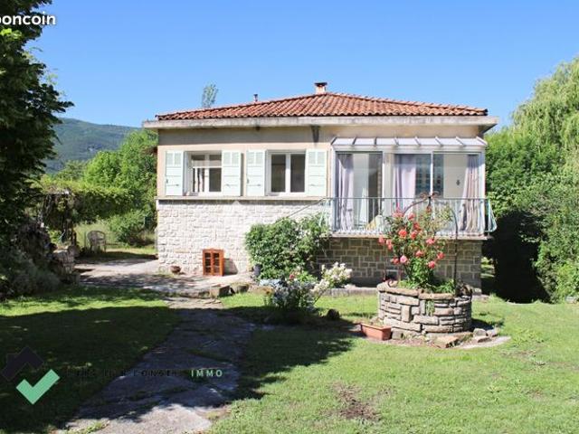 Maison 6 pièces 159 m²