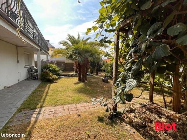 Maison 6 pièces 159 m²