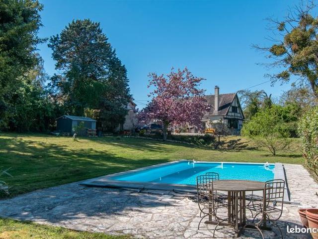Maison 6 pièces 159 m²