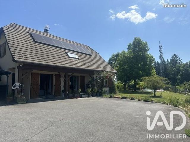Maison 6 pièces 159 m²