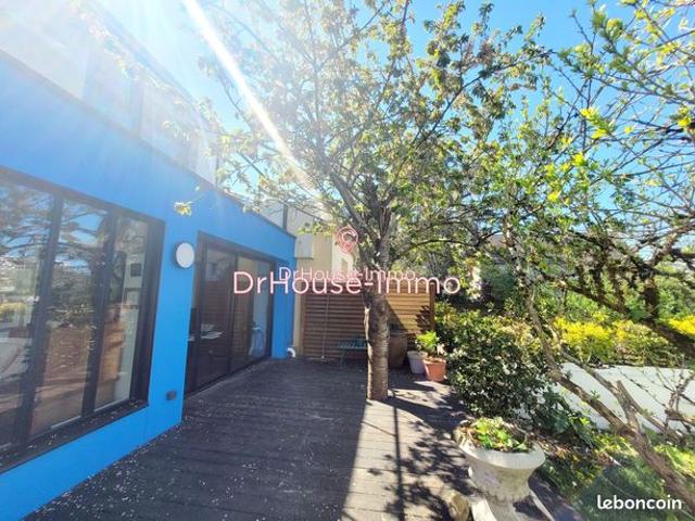 Maison 6 pièces 159 m²