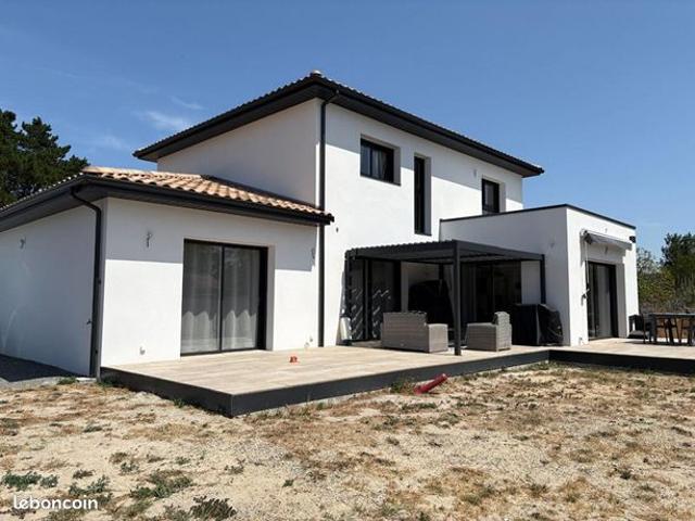 Maison 6 pièces 159 m²