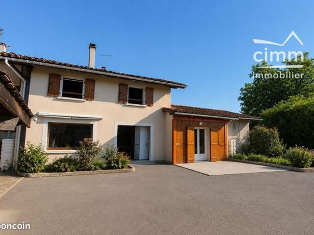 Maison 6 pièces 159 m²