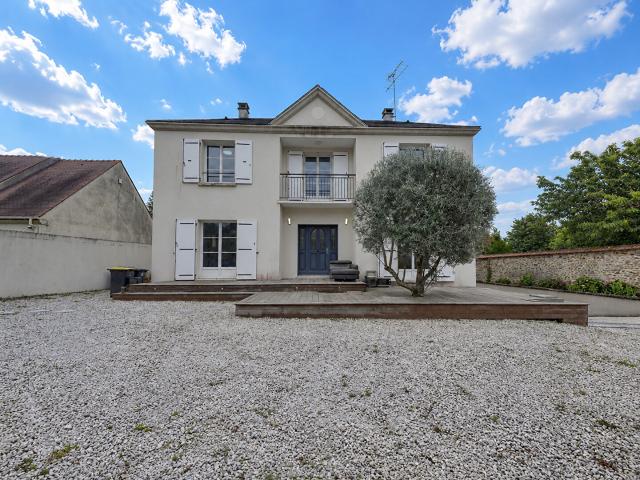 Maison 6 pièces 209 m²