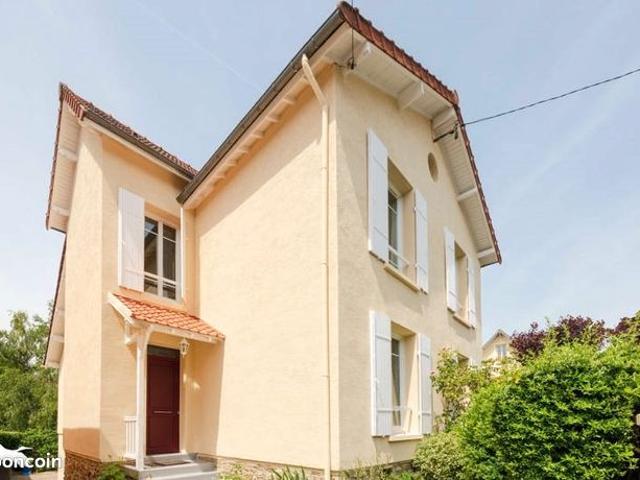 Maison 6 pièces 159 m²