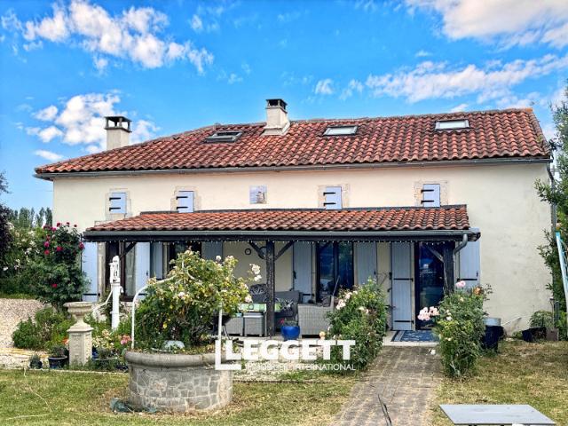 Maison 6 pièces 150 m²